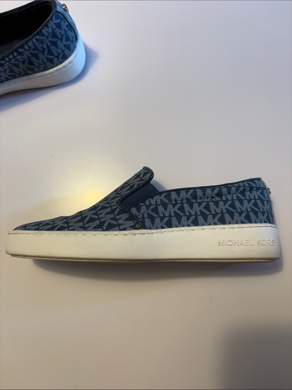 Michael Michael Kors womens Blue MK Monogram Slip-On Sneakers size 6.5 - Picture 3 of 9